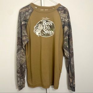 Bass Pro Shops long sleeve rare